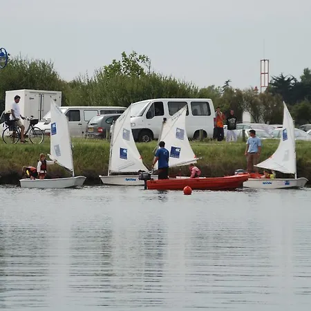 Re Locations * Saint-Clément-des-Baleines