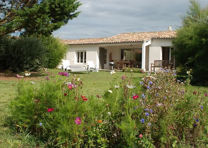 Re Locations * Saint-Clement-des-Baleines