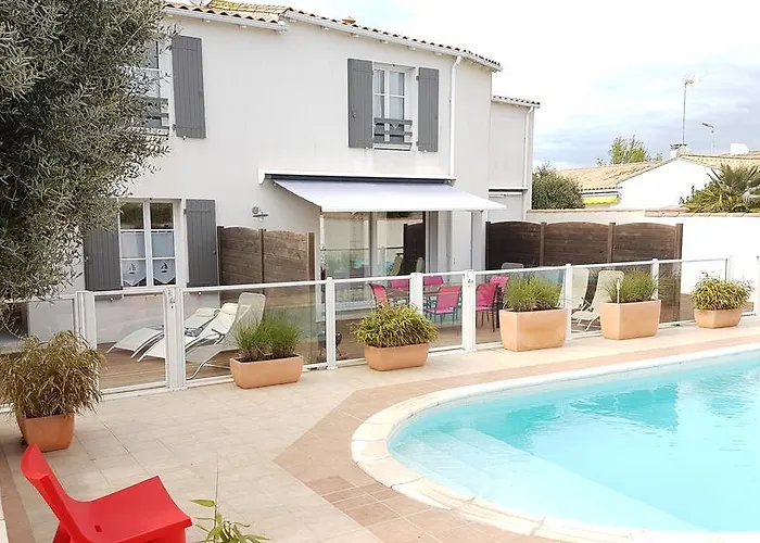 Holiday home Re Locations *