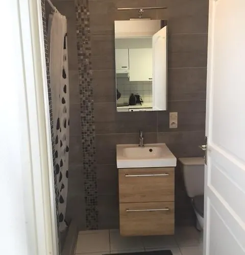 Re Locations Holiday home