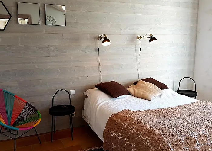 Holiday home Re Locations